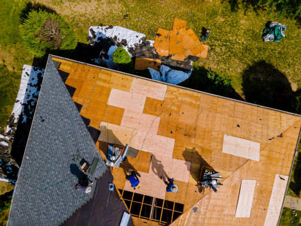 Best Commercial Roofing Services  in Uniontown, OH